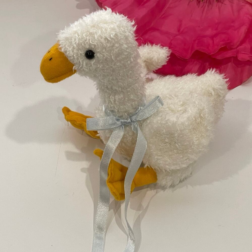 Vintage Easter TY Original Brand Attic Treasures Collection Goose “Georgette”